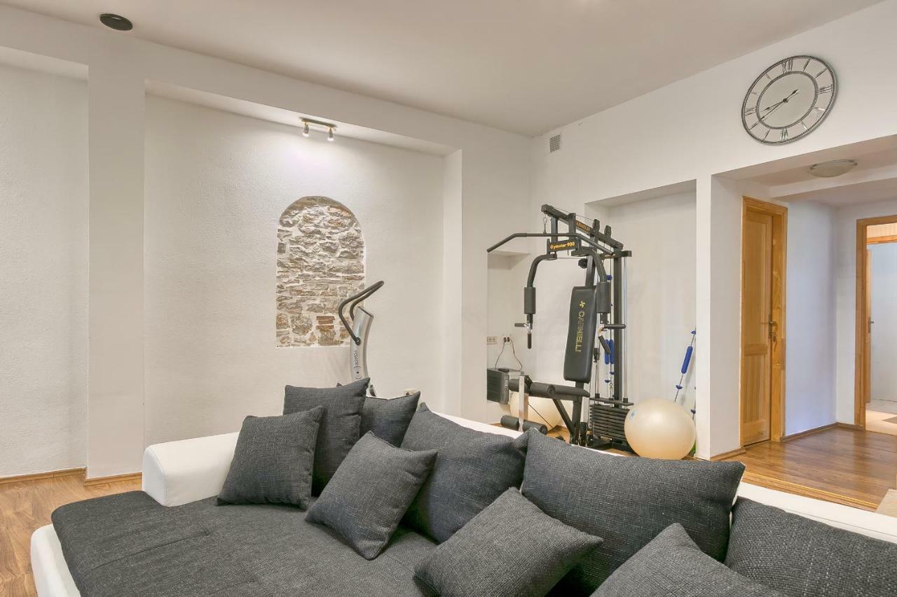 Wellness Apartman Kaiser Pula Exterior photo